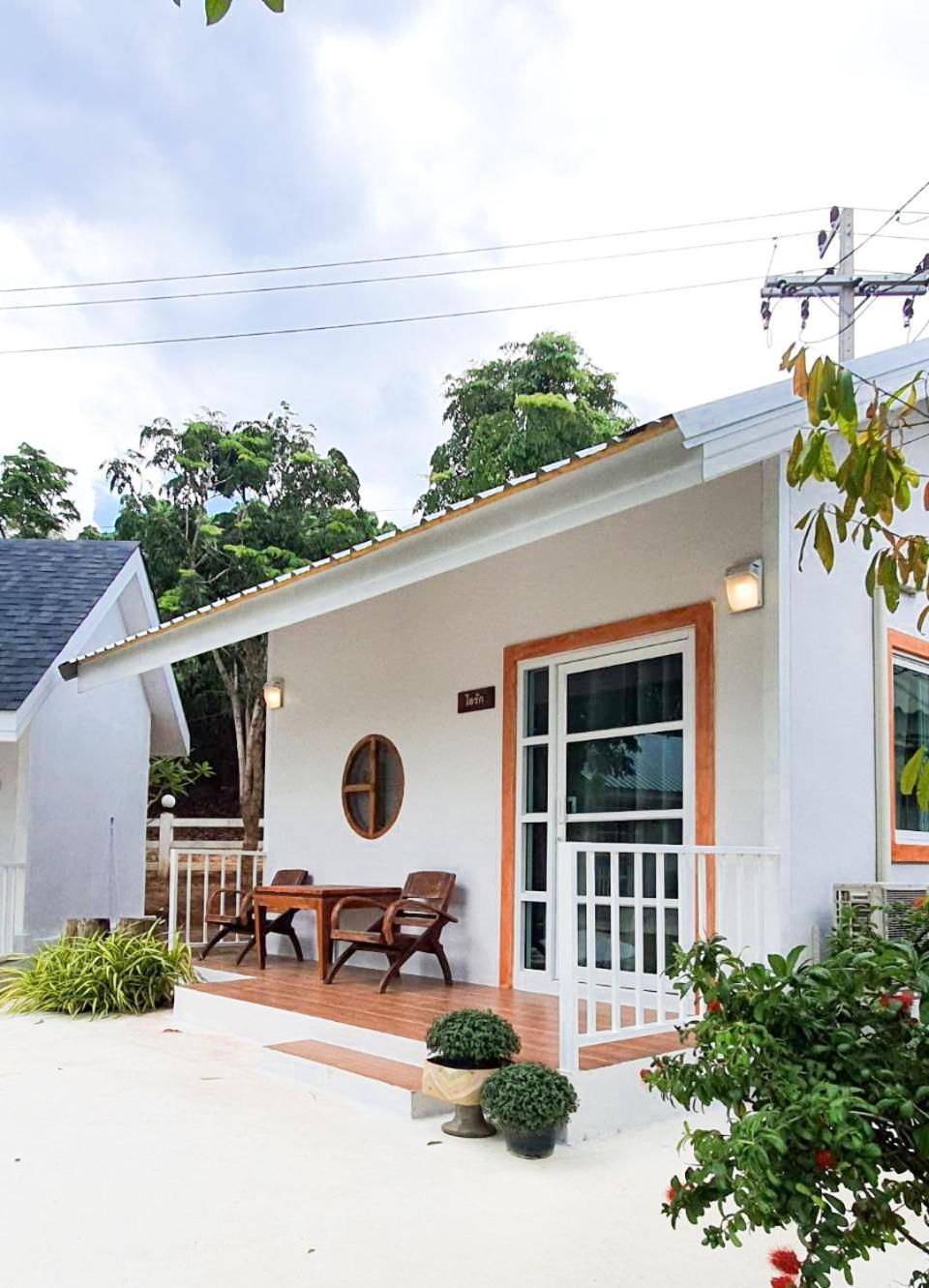 Dhanhill Bed&Cafe Bu Khanun المظهر الخارجي الصورة