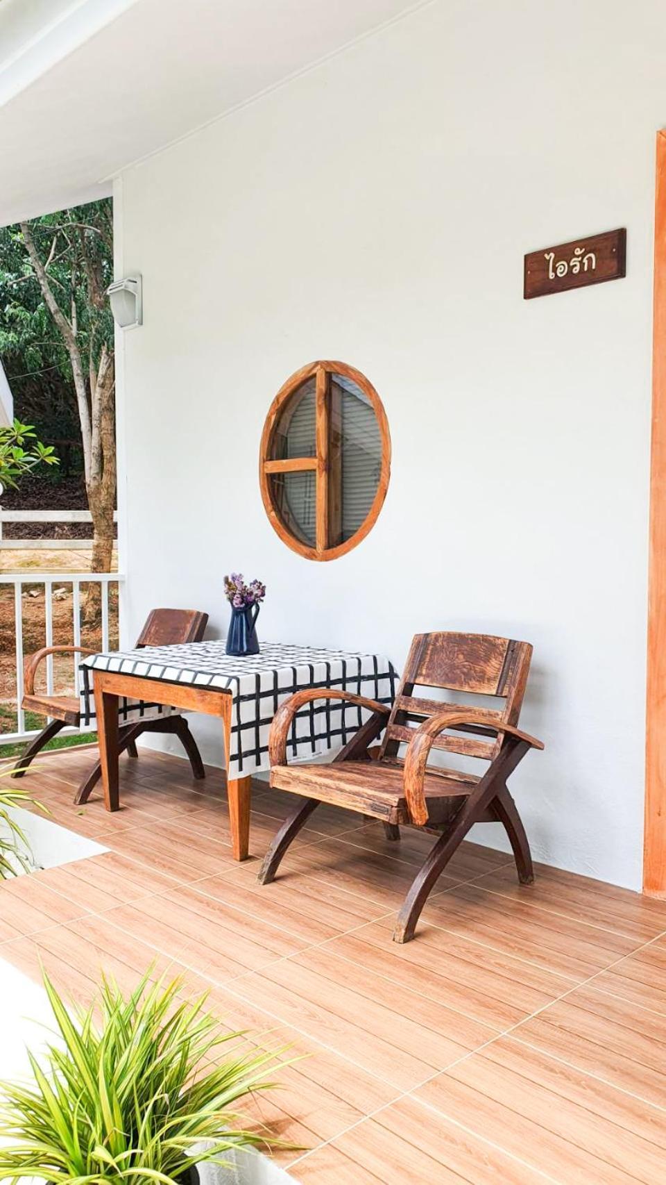 Dhanhill Bed&Cafe Bu Khanun المظهر الخارجي الصورة